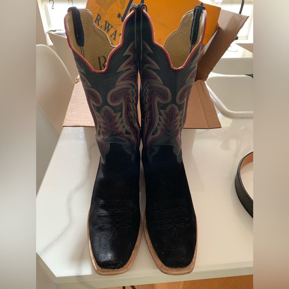 Men’s Black cowboy boots